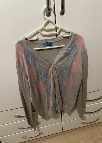 Diğer Pastel Kareli V Yaka Triko Hirka