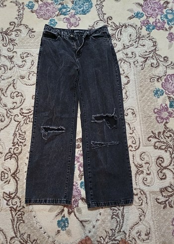 Trendyol & Milla Koyu Siyah Yikamali Rahat Denim Jean