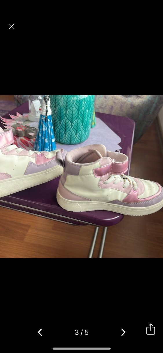 Kızlar için pembe bağcıklı ve cırt cırtlı spor ayakkabı - Görsel 5