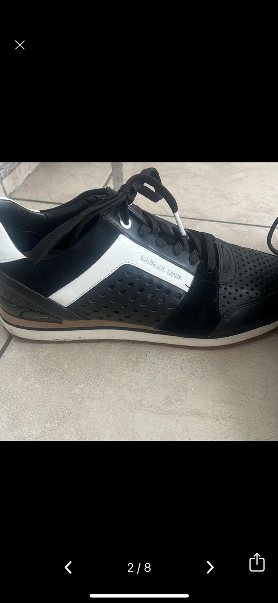 Siyah Çizgili Kadın Spor Ayakkabı - Görsel 2