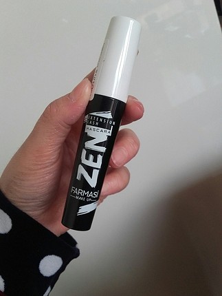 Farmasi Zen Maskara 