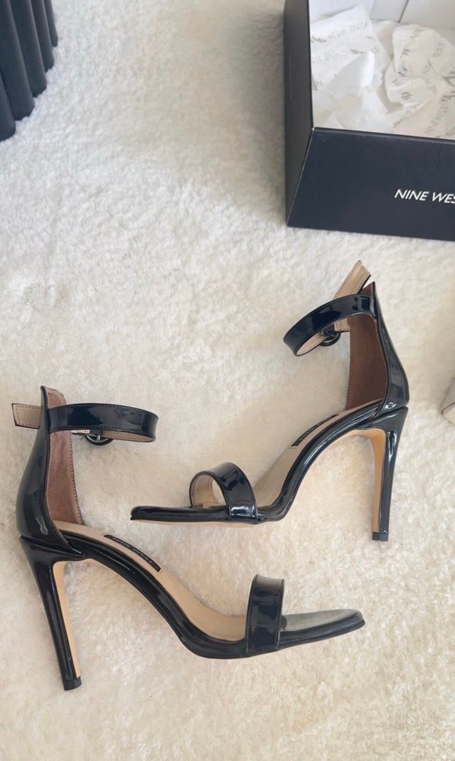 Nine West Siyah Rugan Deri Stiletto Topuklu Kadın Ayakkabı — görsel 3/10