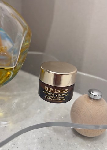 Estee Lauder ürünü