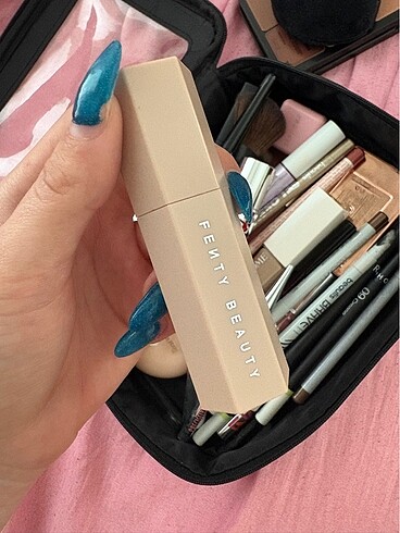 Beden Fenty kontür stick amber