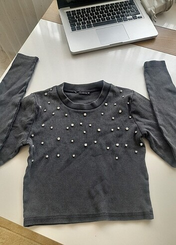 s Beden gri Renk zara taşlı crop