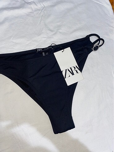 zara bikini altı