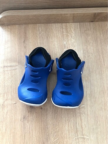 Nike sandalet