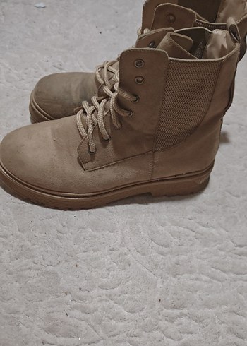 Bej Süet Kadın Bot - Görsel 4