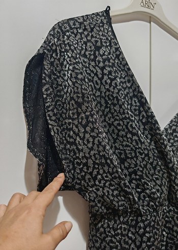 Yılan Desenli Asimetrik Mini Elbise - Görsel 2