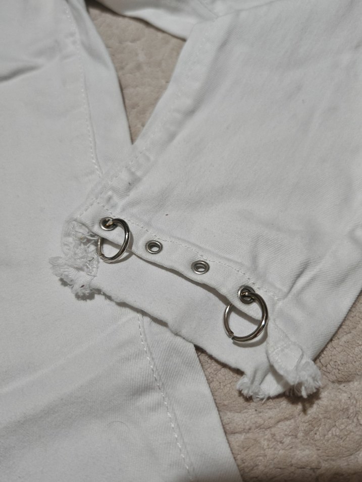 Düğmeli Beyaz Midi Kot Pantolon - Görsel 2