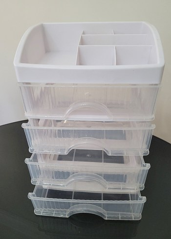 Beyaz Çok Bölmeli Makyaj Organizerı
