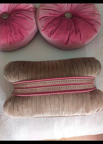 3 Ade İtalyan Kadife Kırlent - Görsel 3