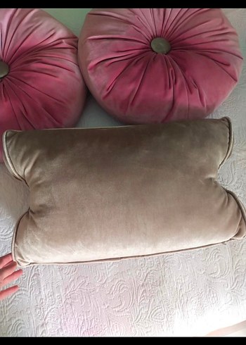 3 Ade İtalyan Kadife Kırlent - Görsel 4