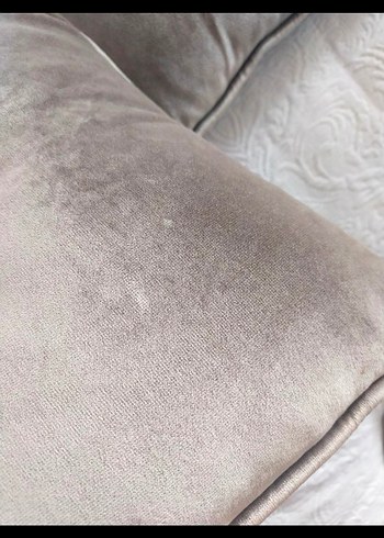 2 adet İtalyan Kadife Kırlent - Görsel 6