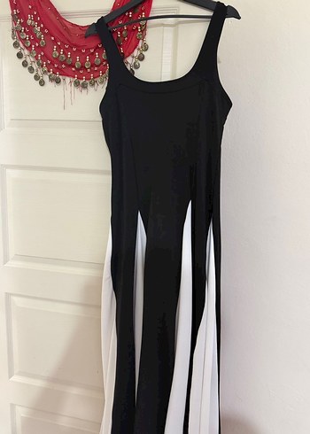 Siyah Beyaz Uzun Askısız Elbise - Görsel 2