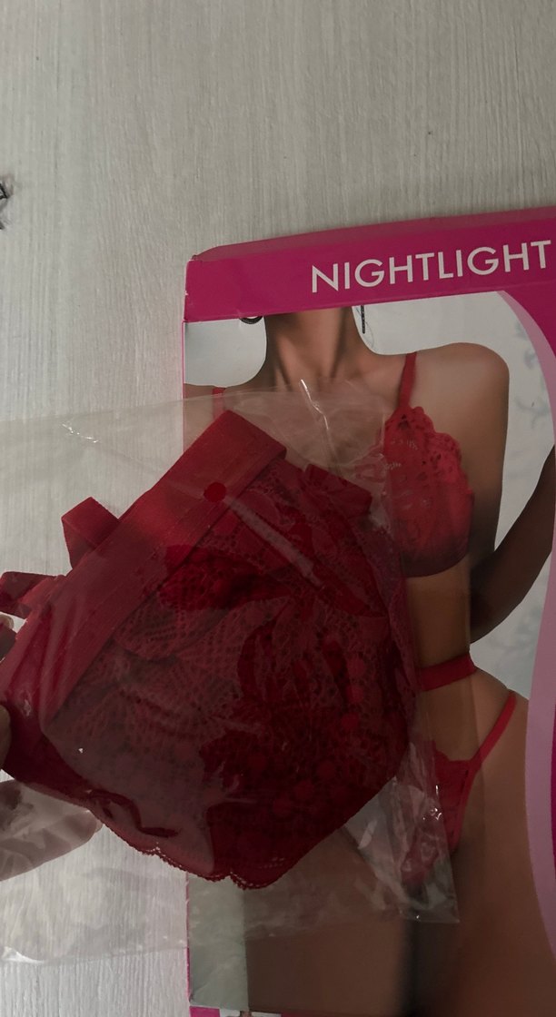 Kırmızı dantelli fantezi giyim - Görsel 2