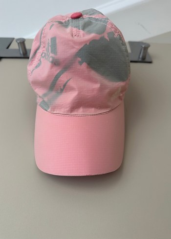Adidas Pembe Soyut Desenli Sapka