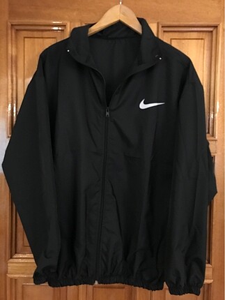 Nike Yağmurluk