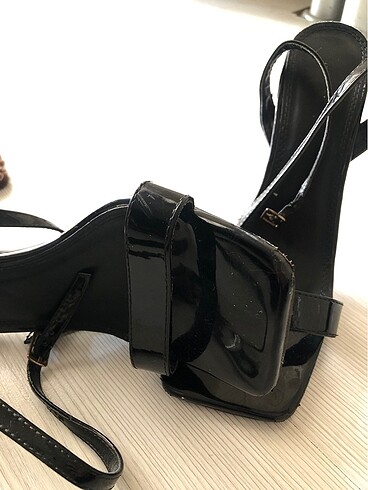 37 Beden siyah Renk Nine west modeli