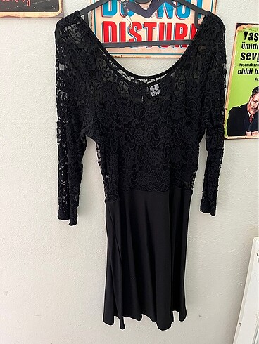 H&M siyah dantel detaylı elbise