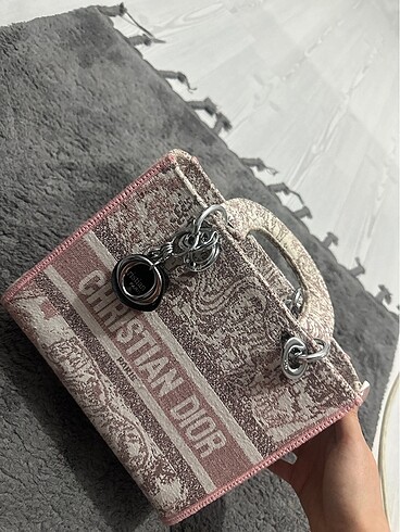 Dior Çanta