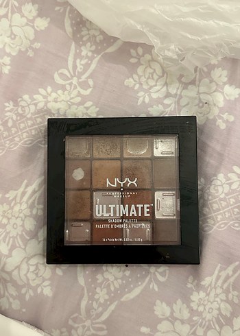 NYX Ultimate Göz Farı Paleti