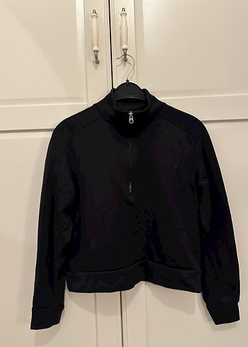 h&m spor üst