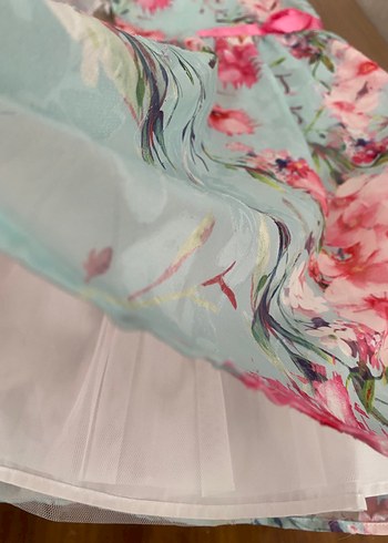 Çiçek Desenli Kemerli Kız Elbisesi - Görsel 8