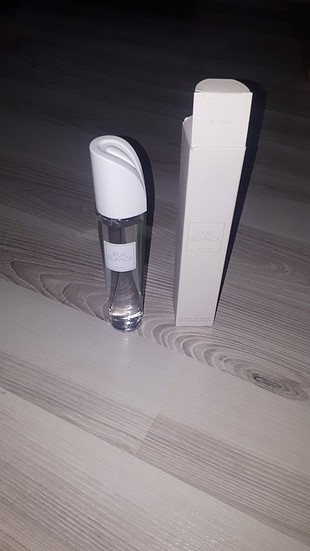 pur blanca parfüm 
