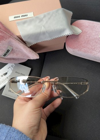 Miu Miu ürünü