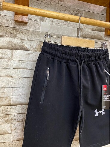 Diğer KND1001 / UNDER ARMOUR BERMUDA ŞORT 8/9 yaş