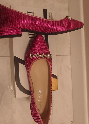 Pullu Pembe Dolgu Topuklu Abiye Ayakkabı - Görsel 3