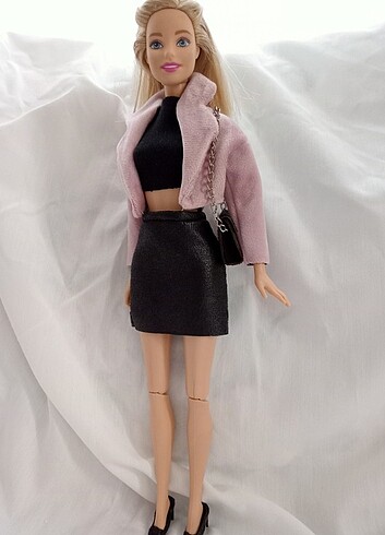  Beden Barbie Kombin 
