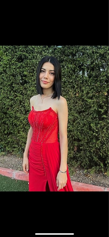 Diğer Kırımızı abiye