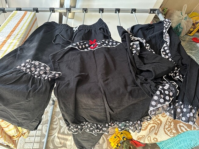 Diğer Pijama takımı:alt, atlet üst ve bolero