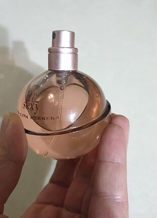 Carolina herrara 212 sexy 50 ml edp Bayan parfüm 