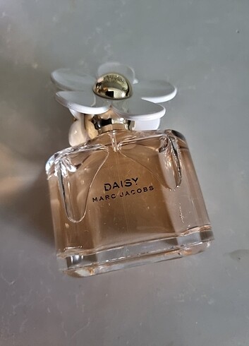 Marc jacosp daisy 100 ml.Bayan parfüm