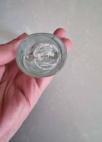  Beden Kenzo flowerbykenzo 30 ml edp Bayan parfüm