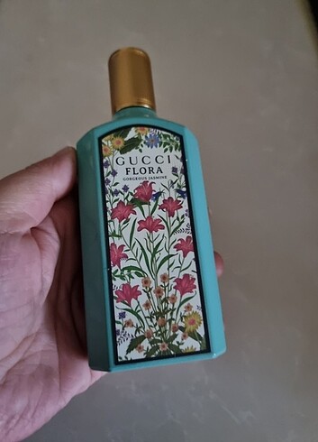 Gucci Gucci flora Gorgeous jasmine 100 ml.edp Bayan parfüm