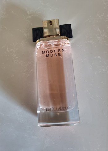 Estee Lauder Modern Muse 50 ml edp Bayan parfüm
