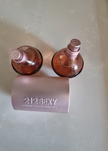 Beden Renk Carolina Herrera 212 Sexy 60 ml edp Bayan parfüm