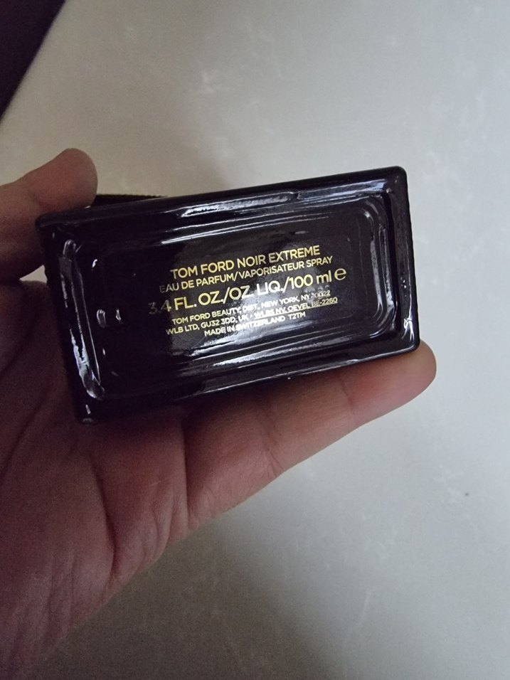 Tom Ford Noir Extreme 100 ml edp  Erkek Parfümü - Görsel 3