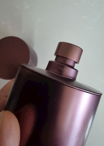 Carolina Herrera 212 sexy erkek parfüm - Görsel 5