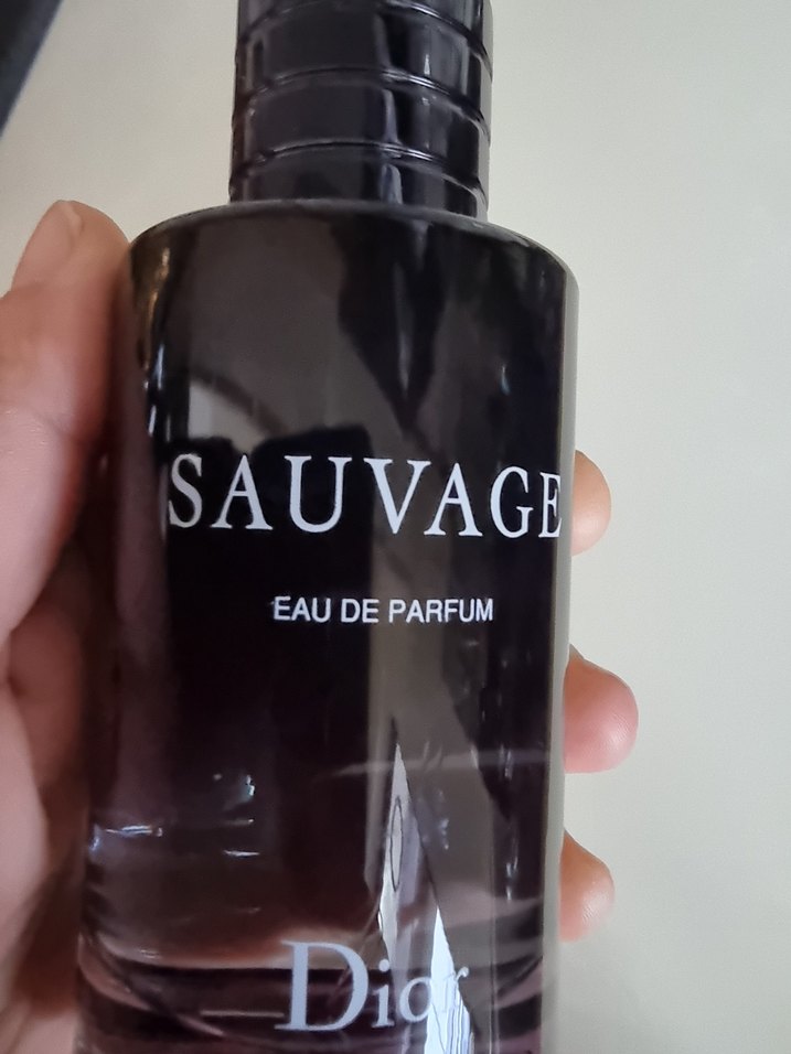 Dior Sauvage Eau de 100 ml edp  Erkek Parfümü - Görsel 4