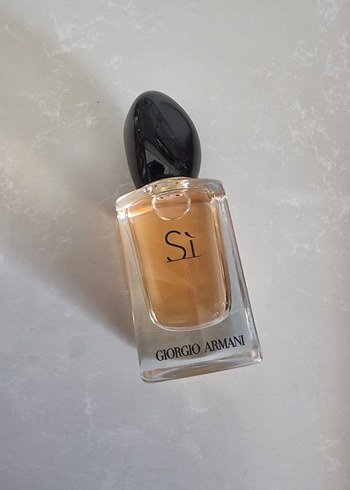 Giorgio Armani Sì 30 ml edp Bayan parfüm