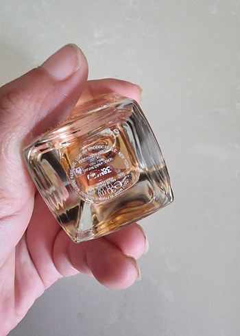  Beden Giorgio Armani Sì 30 ml edp Bayan parfüm