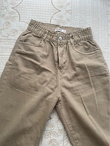 m Beden Pull bear beli lastikli jean