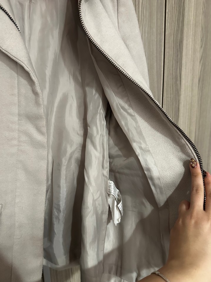 Şık ve Rahat Açık Gri Kadın Ceket — görsel 7/9