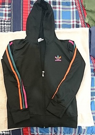 Adidas eşofman üstü 