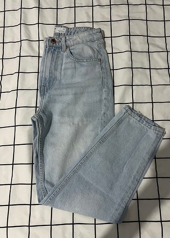 Bershka Acik Mavi Mom Jean